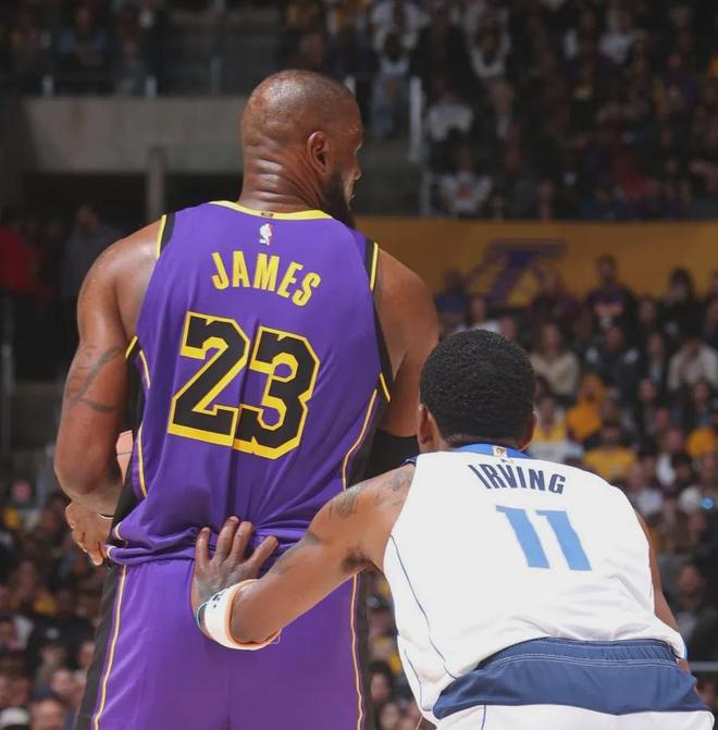 湖人已經放棄老詹，加入快船，或許是他最好的選擇